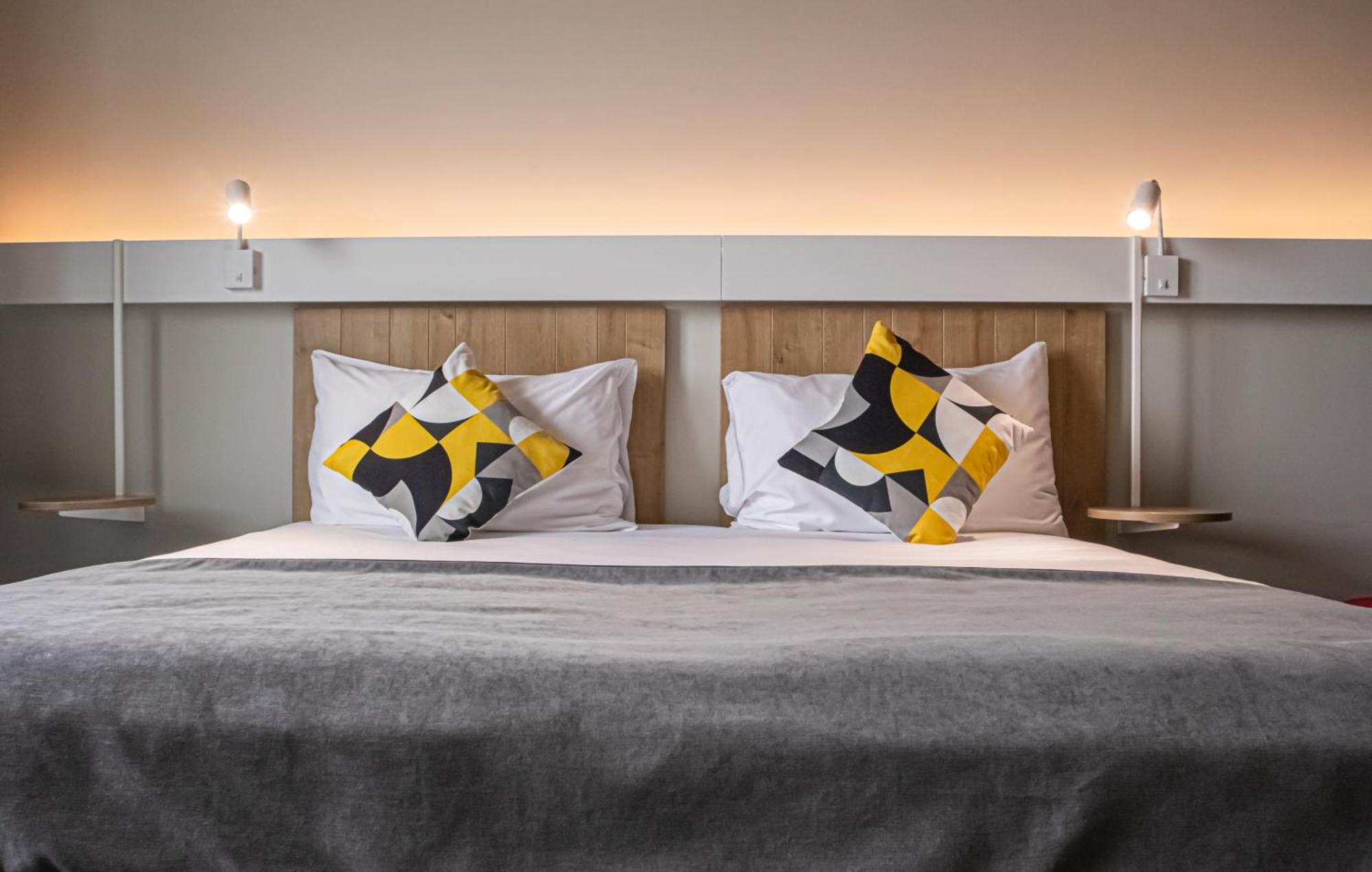 Отель Ibis Bucharest Politehnica Экстерьер фото