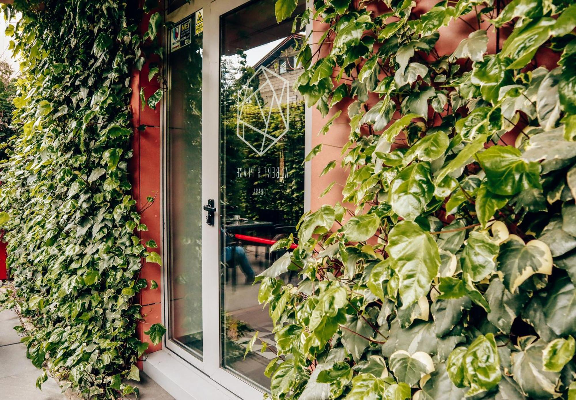 Отель Ibis Bucharest Politehnica Экстерьер фото